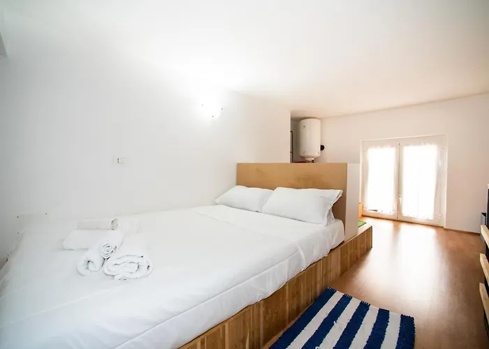 アパート - Loft A Due Passi Dal Mare